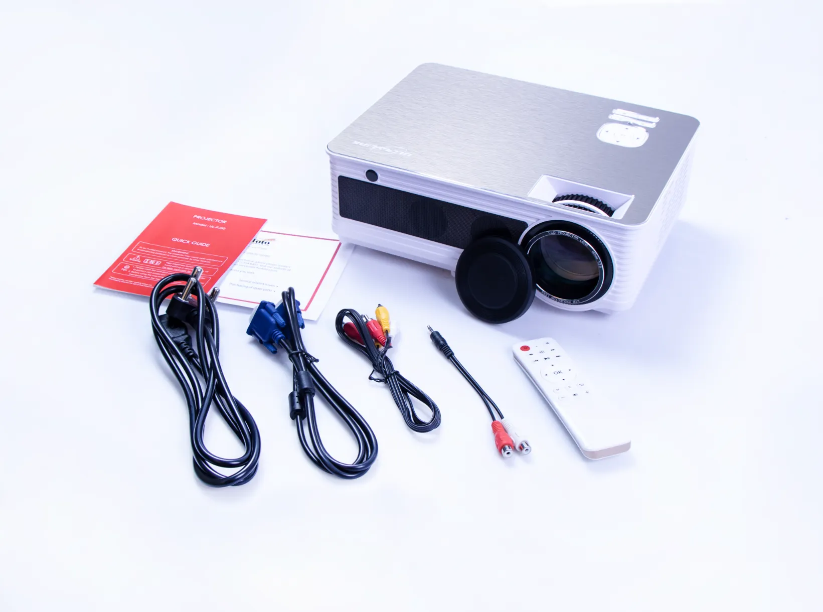 Ultra Link PJ50 LED Projector - Image 3