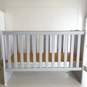 Skyla Baby Crib-Light Grey