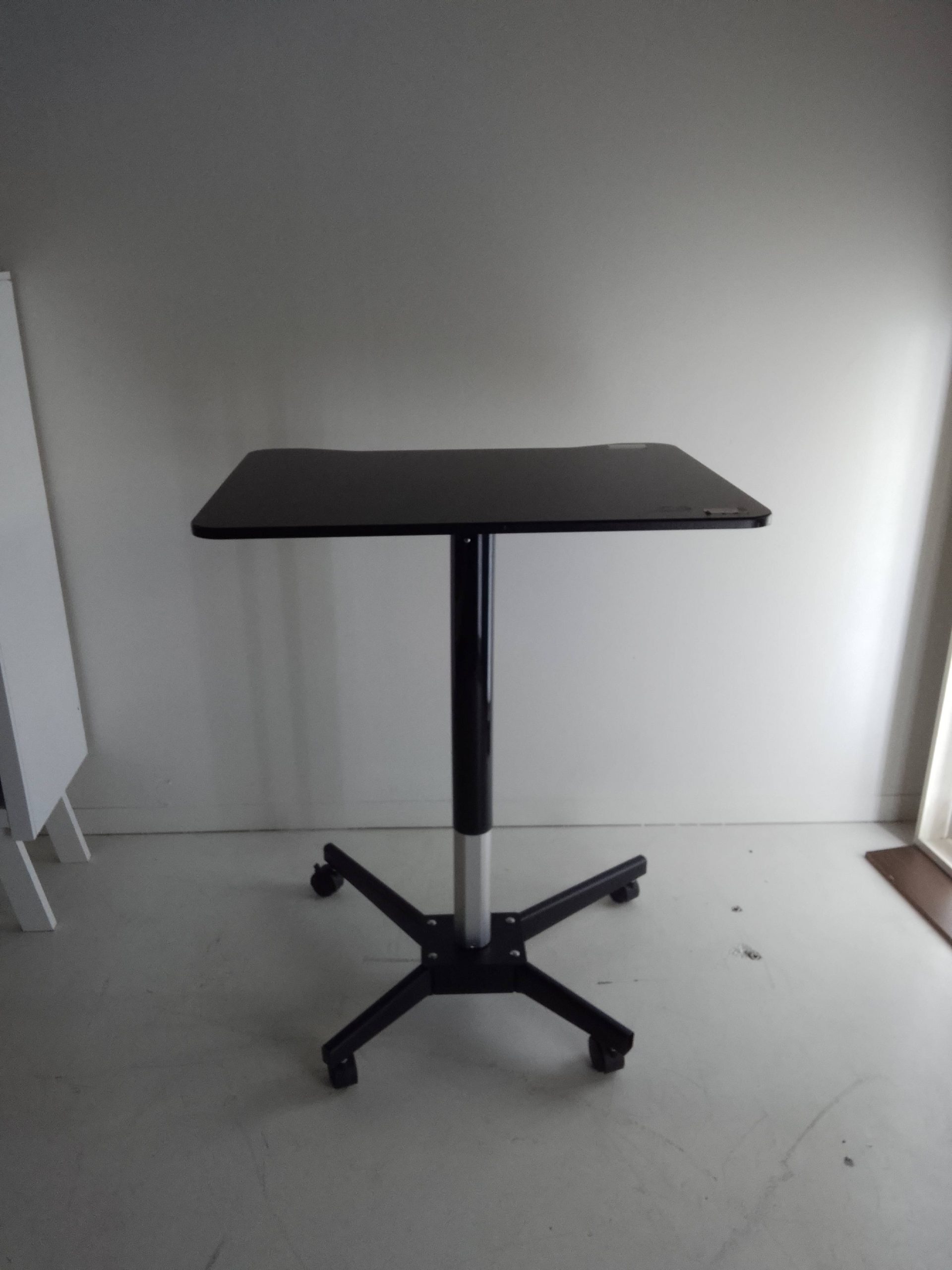 Linx Gas Spring Mobile Desk - Image 2