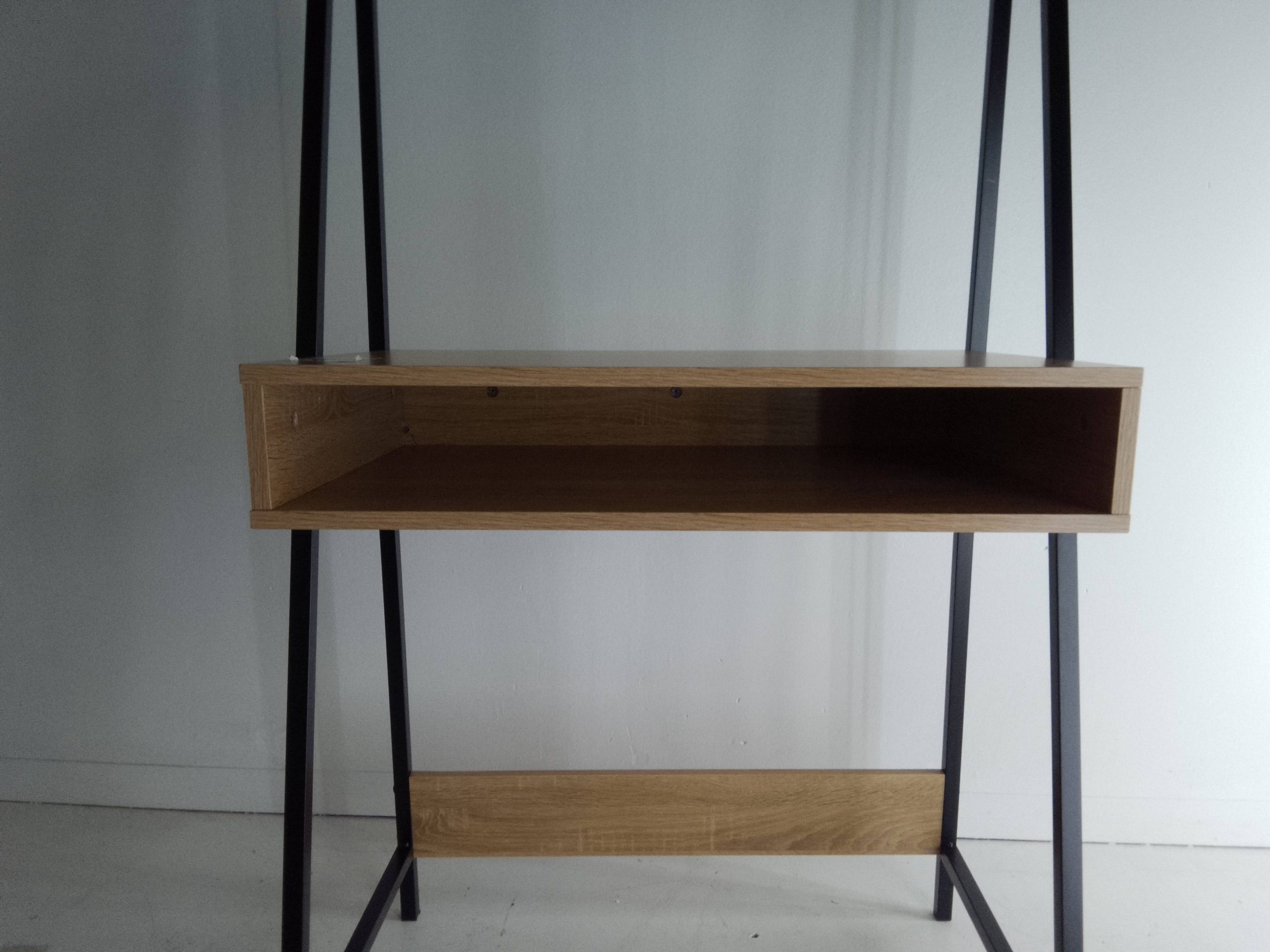 Linx Kentucky Desk - Image 6